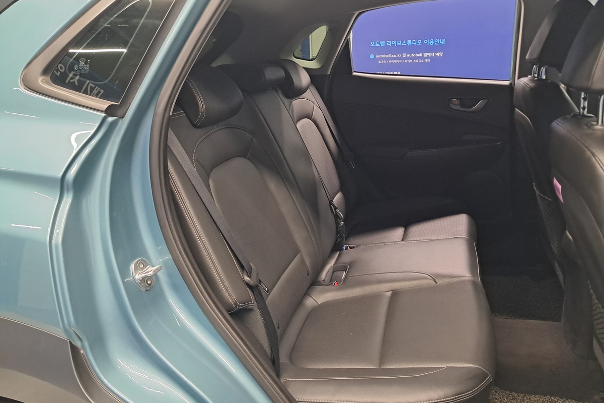 차량 이미지 9