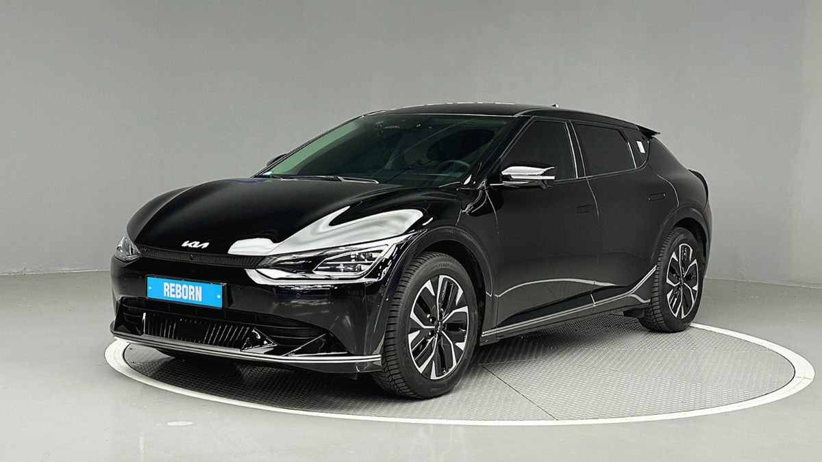 기아 EV6 롱 레인지 2WD 어스 전기 중고차 렌트