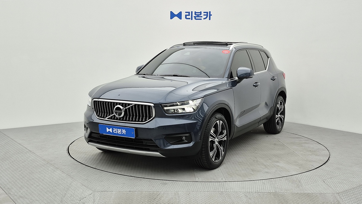 볼보 볼보 XC40 2.0 B4 AWD 인스크립션 가솔린 중고차 렌트
