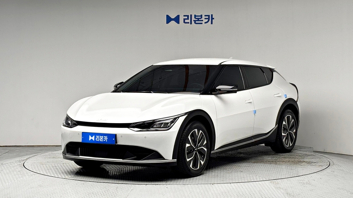기아 EV6 롱 레인지 2WD 에어 전기 리본카 동대구지점