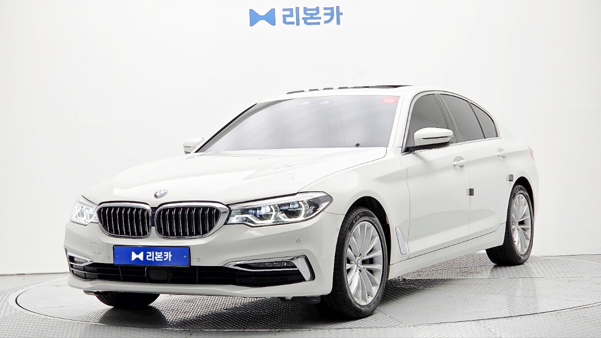 BMW BMW 5시리즈(7세대) 530i xDrive 럭셔리 라인플러스 가솔린 리본카 광주지점
