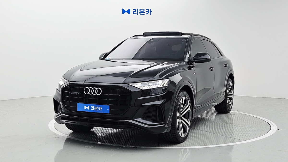 아우디 아우디 Q8 55 TFSI 콰트로 프리미엄 가솔린 리본카 부산지점