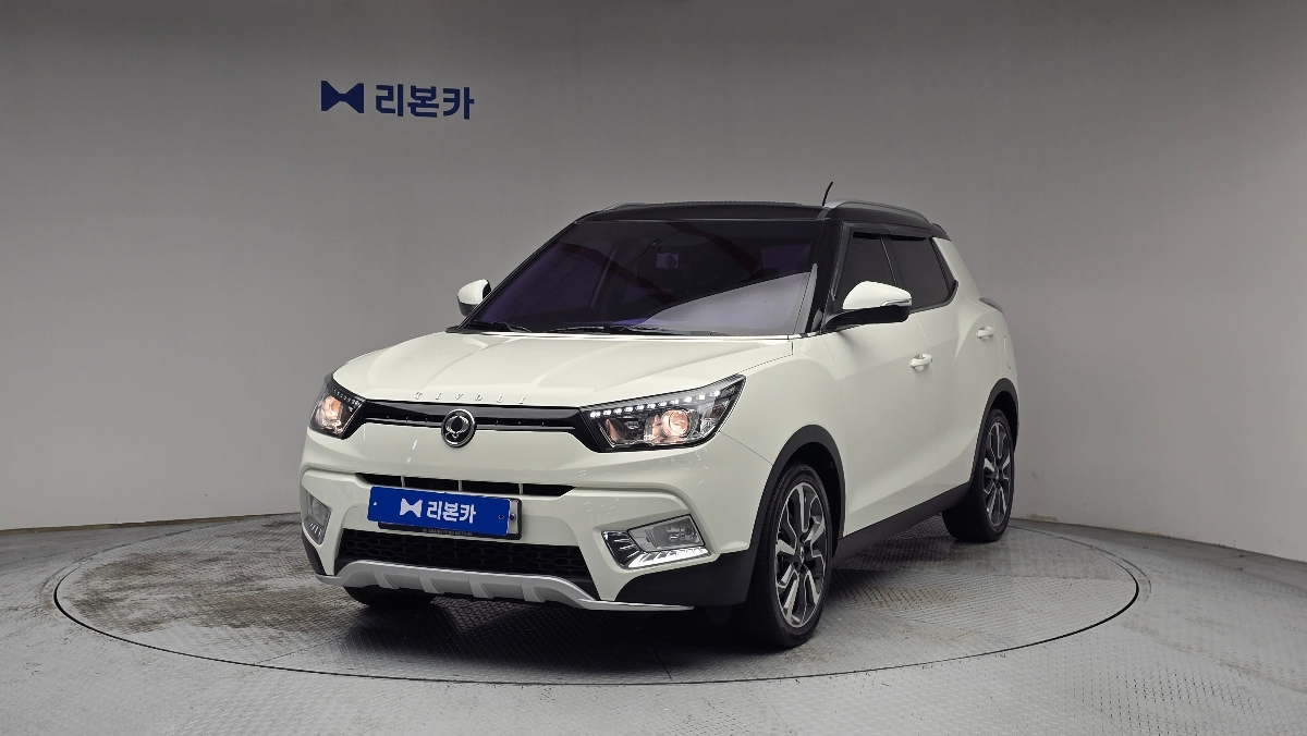 KG모빌리티(쌍용) 티볼리 가솔린 2WD LX 고급형 가솔린 리본카 동대구지점