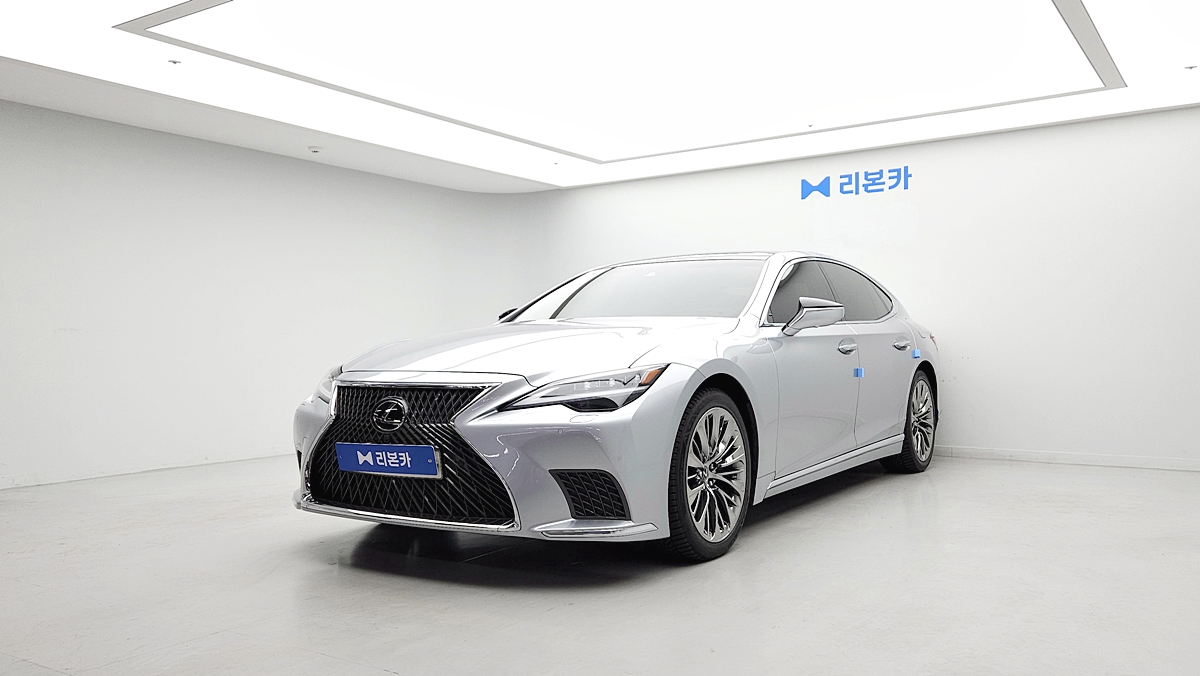 렉서스 렉서스 LS(5세대) 500 AWD 플래티넘 가솔린 리본카 일산지점