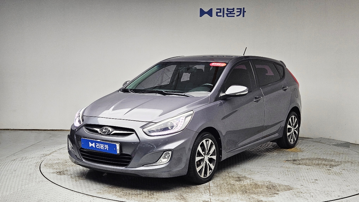현대 엑센트 신형 위트 1.6 VGT 프리미엄 디젤 리본카 동대구지점