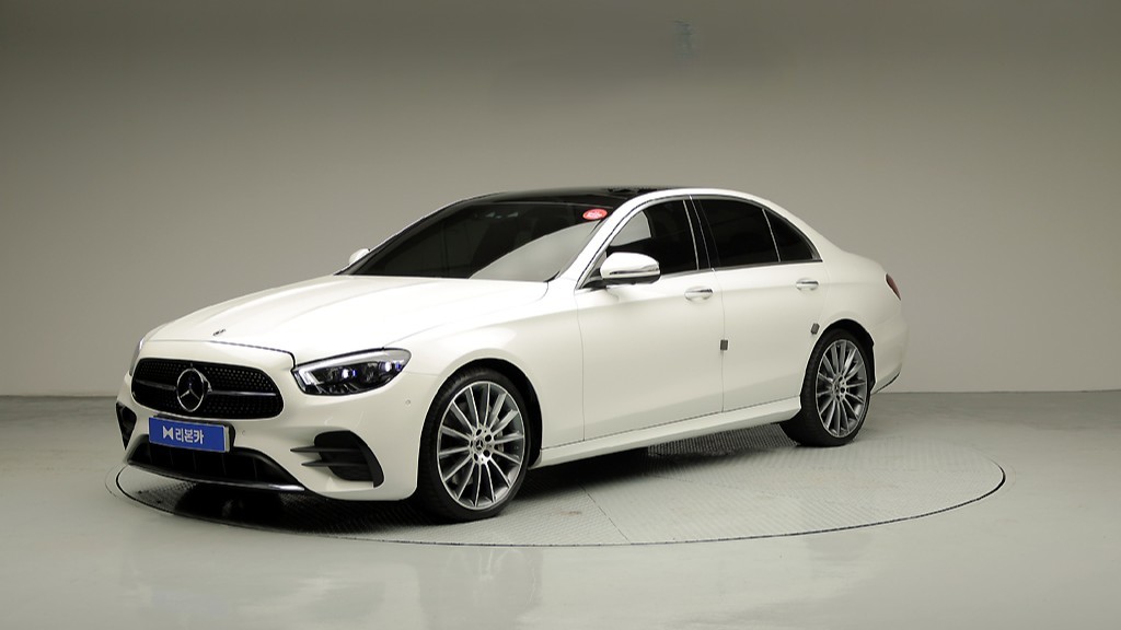 벤츠 벤츠 E클래스(5세대) E350 4매틱 AMG 라인 가솔린 리본카 서울지점