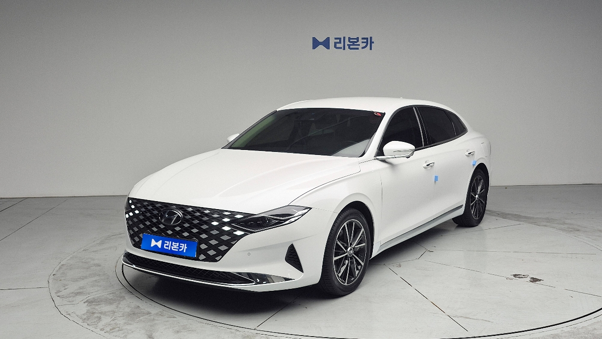 현대 더 뉴그랜저IG 가솔린 2.5 르블랑 가솔린 리본카 천안지점