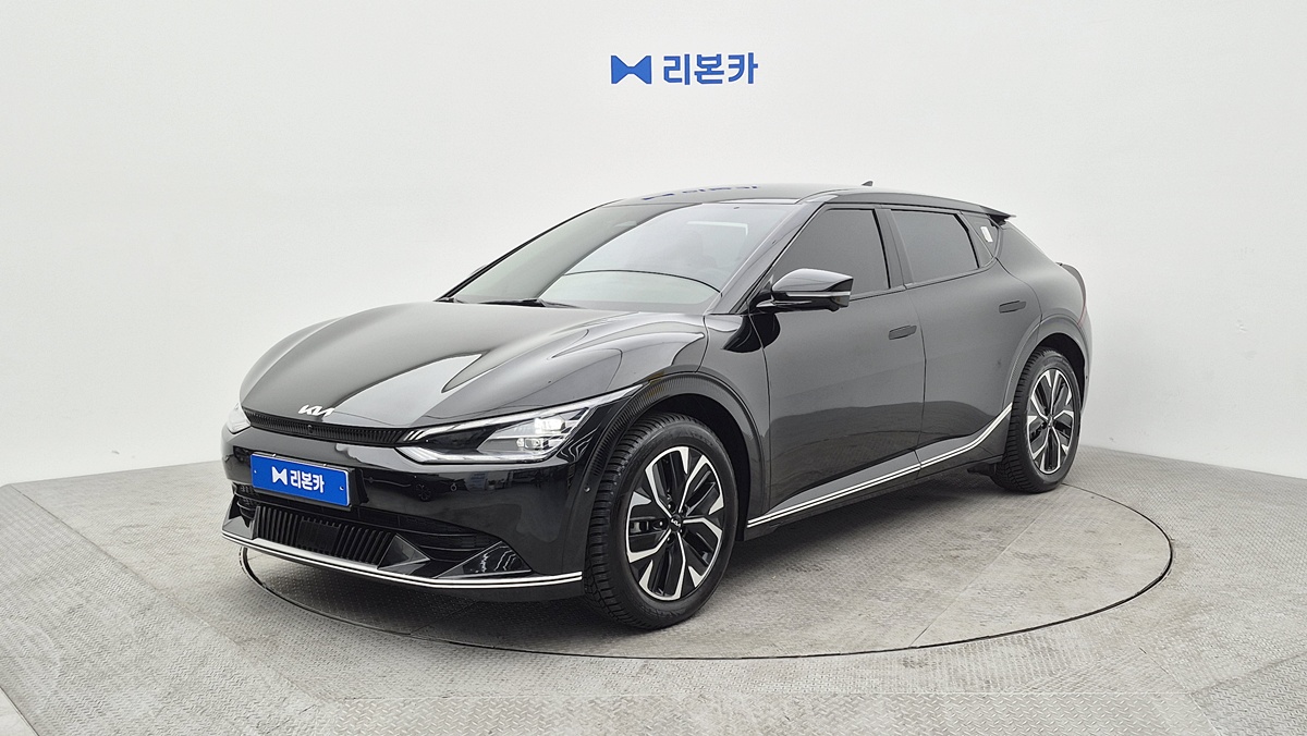 기아 EV6 롱 레인지 2WD 어스 전기 리본카 김포지점