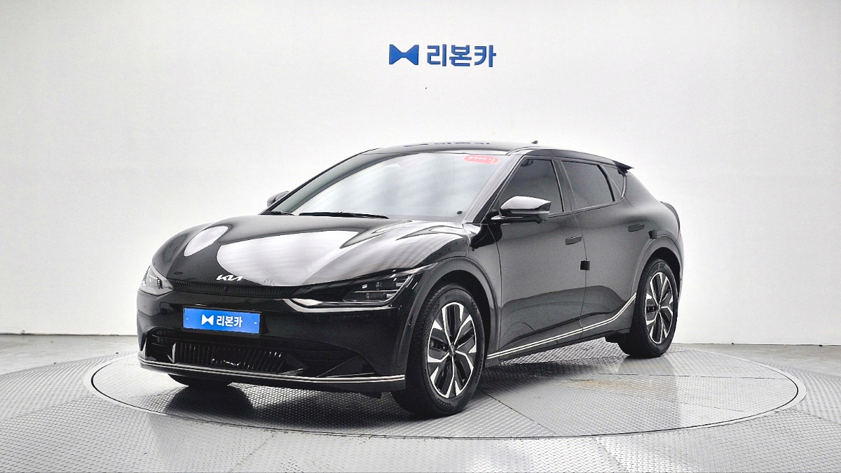 기아 EV6 롱 레인지 2WD 어스 전기 리본카 광주지점