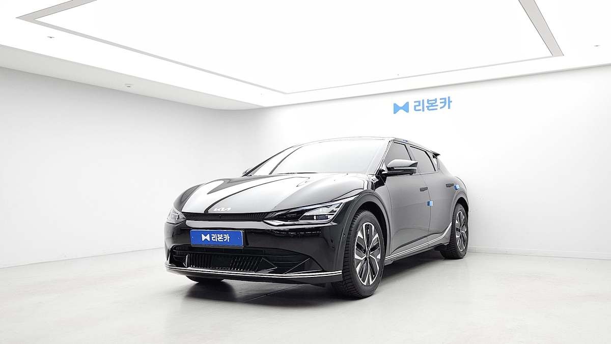 기아 EV6 롱 레인지 2WD 어스 전기 리본카 일산지점