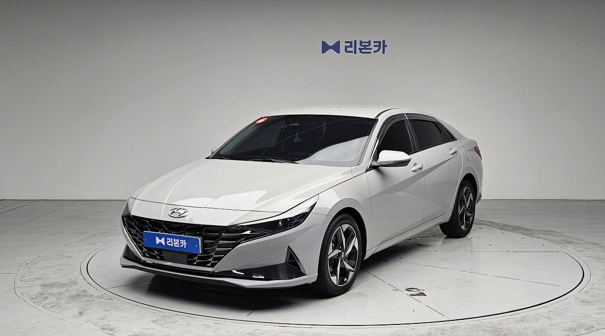 현대 아반떼(CN7) 1.6 가솔린 모던 가솔린 리본카 천안지점