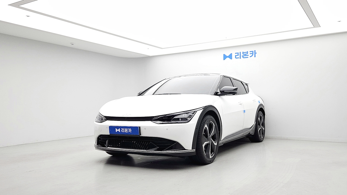 기아 EV6 롱 레인지 4WD 어스 전기 리본카 일산지점