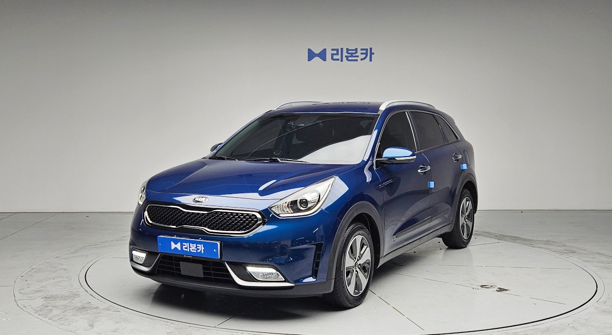 기아 니로 1.6 하이브리드 프레스티지 가솔린+전기 리본카 천안지점