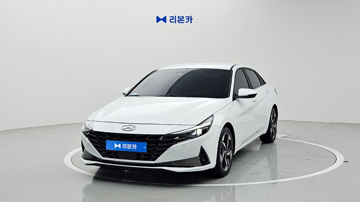 현대 아반떼(CN7) 1.6 가솔린 인스퍼레이션 가솔린 리본카 부산지점