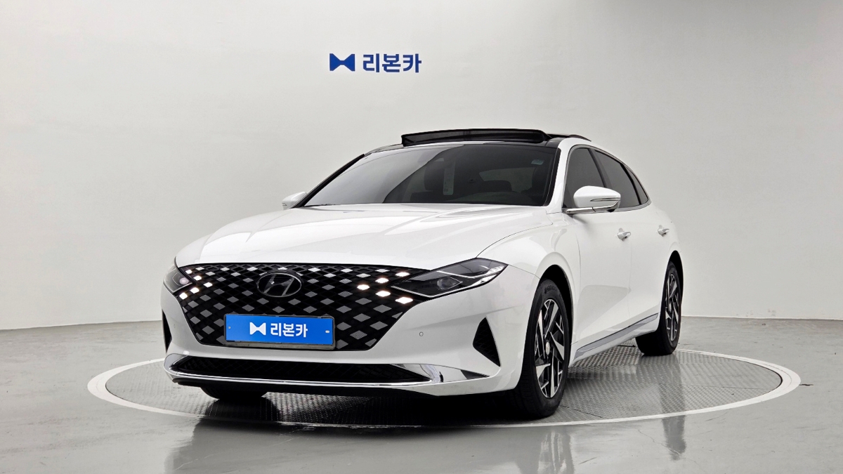 현대 더 뉴그랜저IG 하이브리드 2.4 HEV 르블랑 가솔린+전기 리본카 부산지점