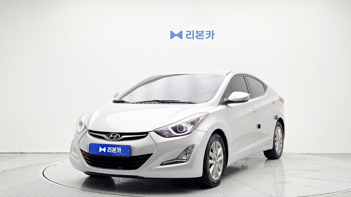현대 더 뉴아반떼MD 1.6 GDi 모던 가솔린 리본카 광주지점