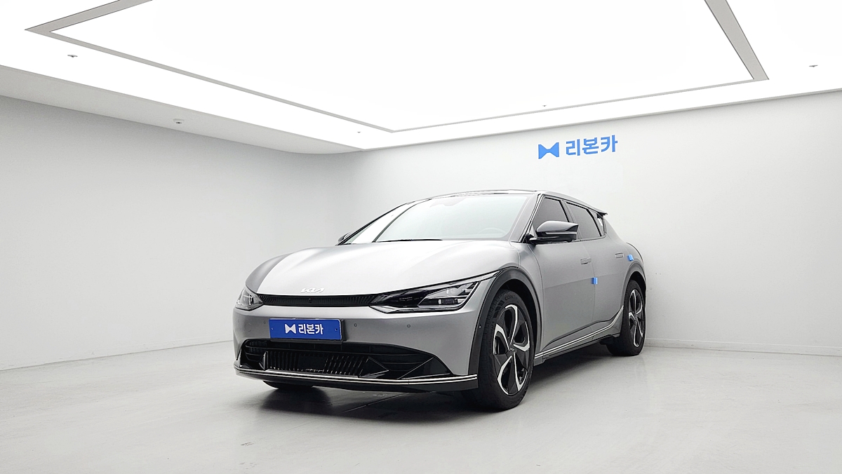 기아 EV6 롱 레인지 4WD 어스 전기 리본카 일산지점