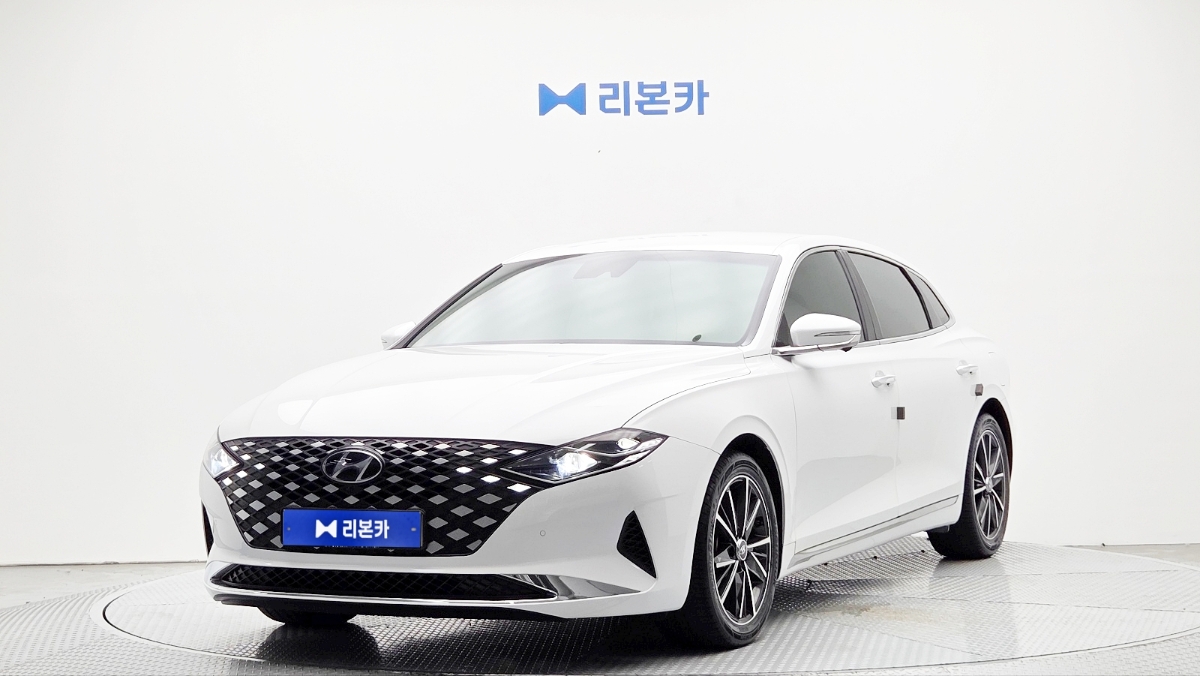 현대 더 뉴그랜저IG 가솔린 2.5 르블랑 가솔린 리본카 광주지점