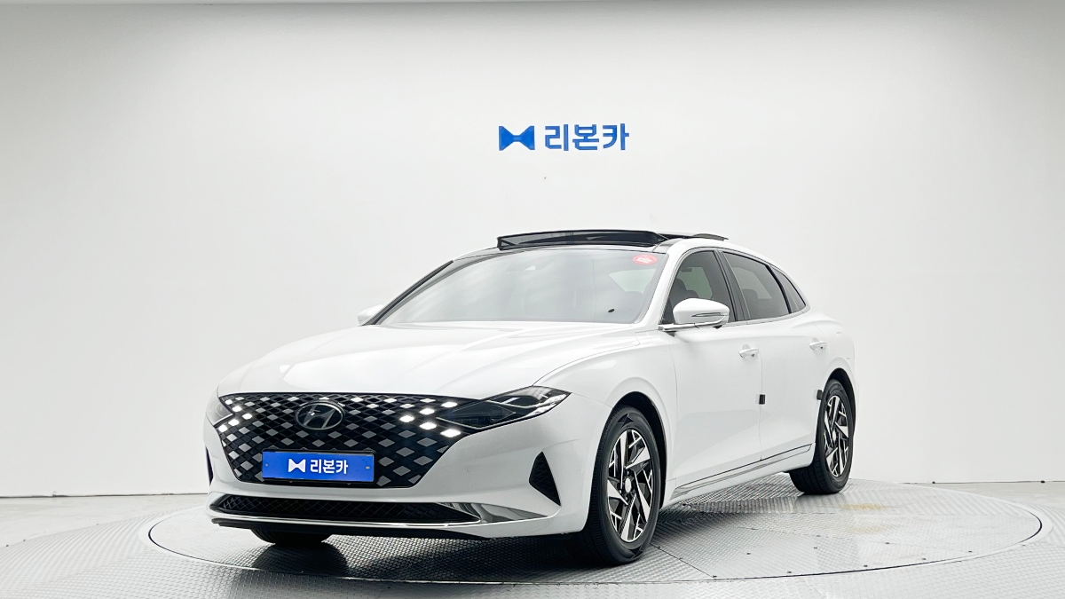 현대 더 뉴그랜저IG 하이브리드 2.4 HEV 르블랑 가솔린+전기 리본카 광주지점