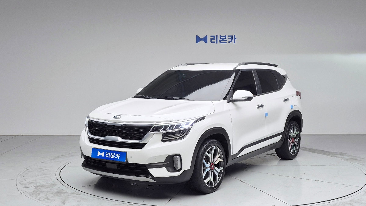 기아 셀토스 1.6 가솔린 2WD 시그니처 가솔린 리본카 천안지점