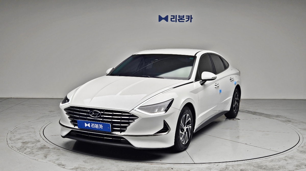 현대 쏘나타(DN8) 하이브리드 2.0 HEV 프리미엄 가솔린+전기 리본카 천안지점