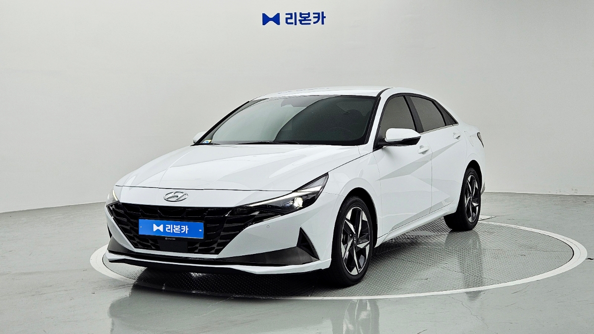 현대 아반떼(CN7) 1.6 가솔린 인스퍼레이션 가솔린 리본카 부산지점