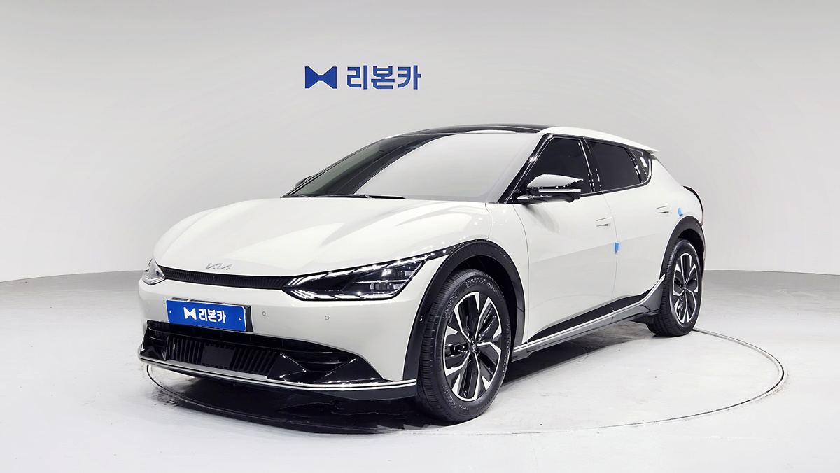 기아 EV6 롱 레인지 2WD 어스 전기 리본카 청라지점