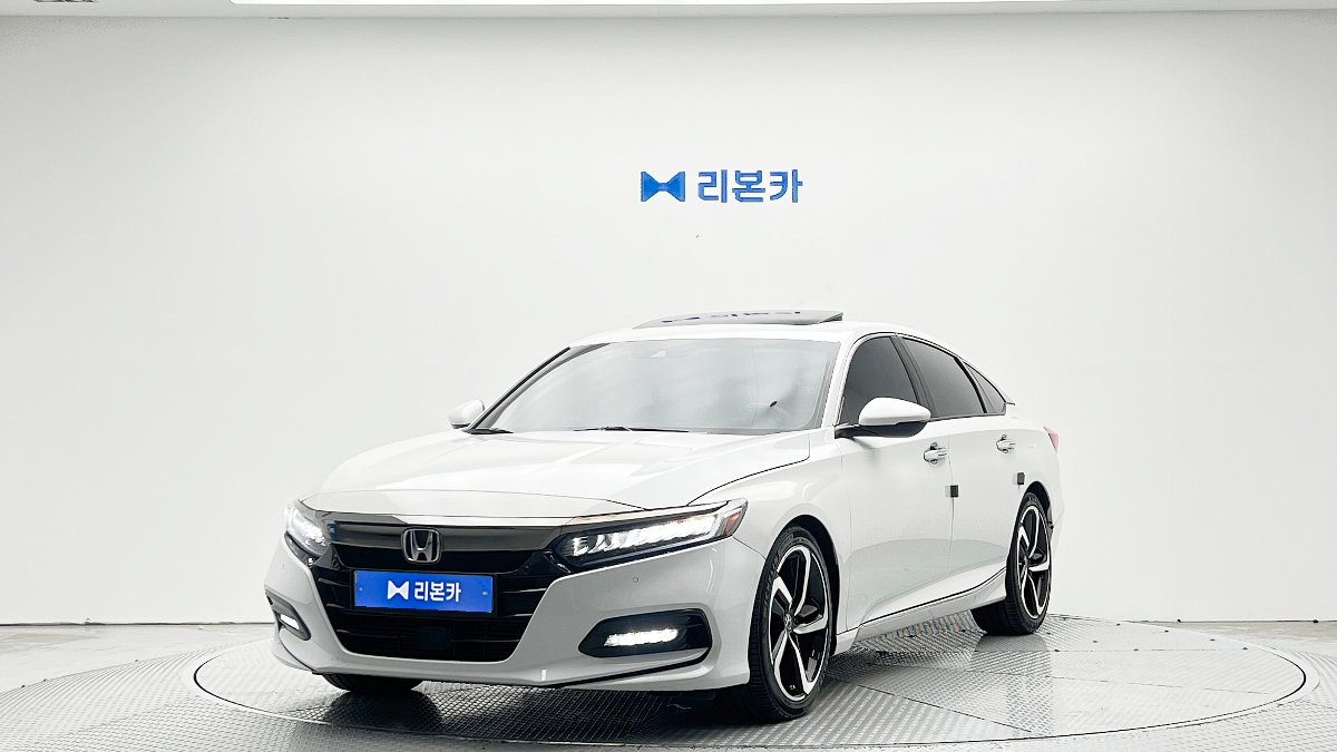 혼다 혼다 어코드(10세대) 2.0 터보 스포츠 가솔린 리본카 광주지점