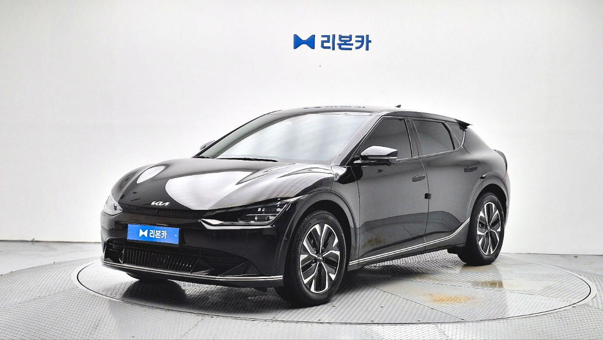 기아 EV6 롱 레인지 2WD 어스 전기 리본카 광주지점