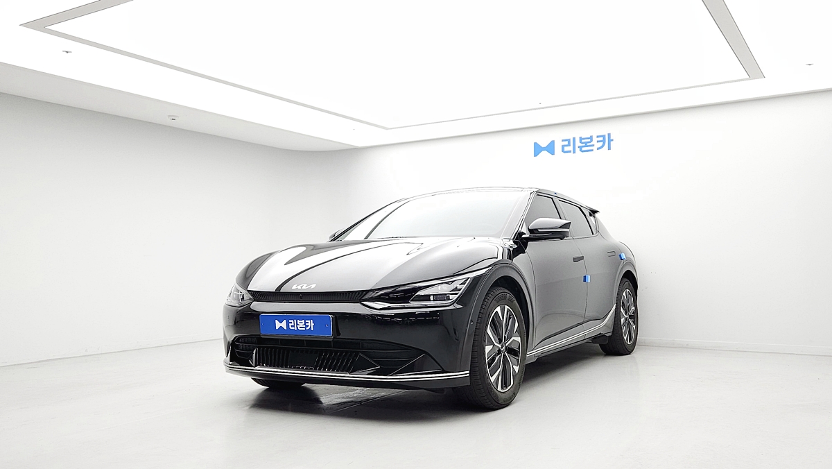 기아 EV6 롱 레인지 2WD 어스 전기 리본카 일산지점