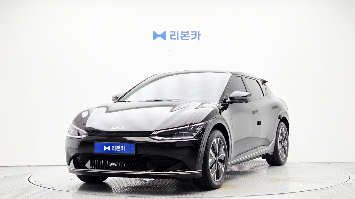 기아 EV6 롱 레인지 2WD 어스 전기 리본카 광주지점