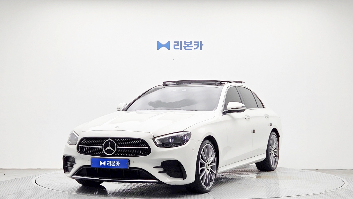 벤츠 벤츠 E클래스(5세대) E350 4매틱 AMG 라인 가솔린 리본카 광주지점