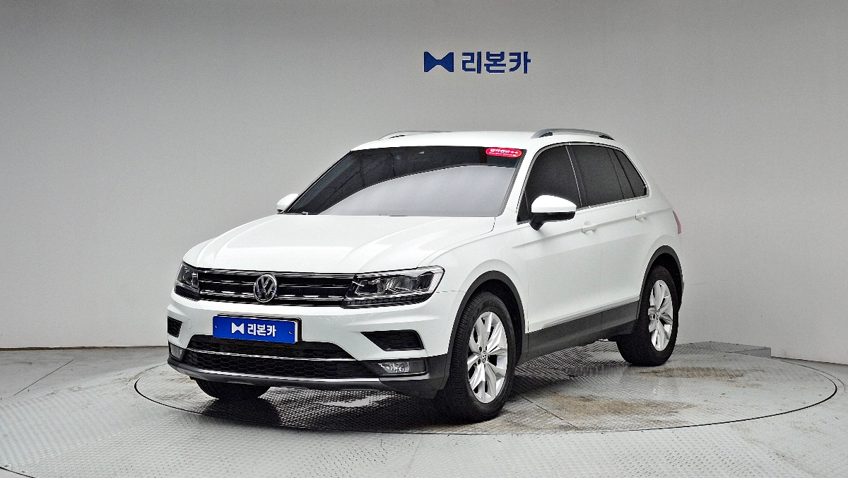 폭스바겐 폭스바겐 티구안(2세대) 2.0 TDI 프리미엄 디젤 리본카 동대구지점