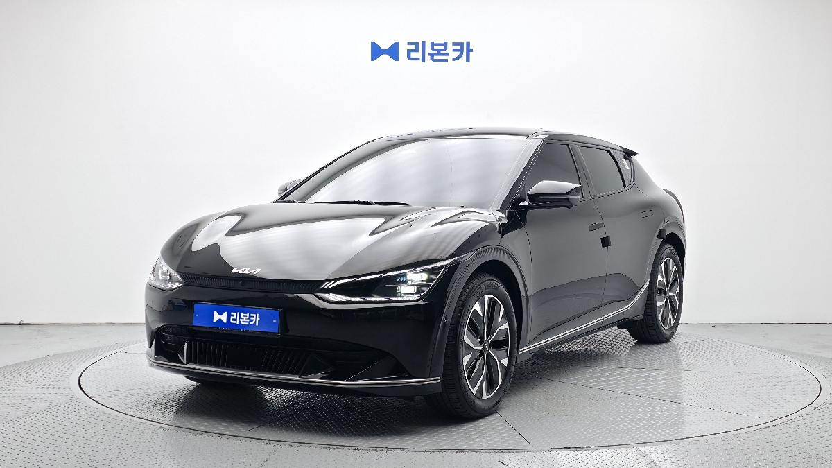 기아 EV6 롱 레인지 2WD 어스 전기 리본카 광주지점