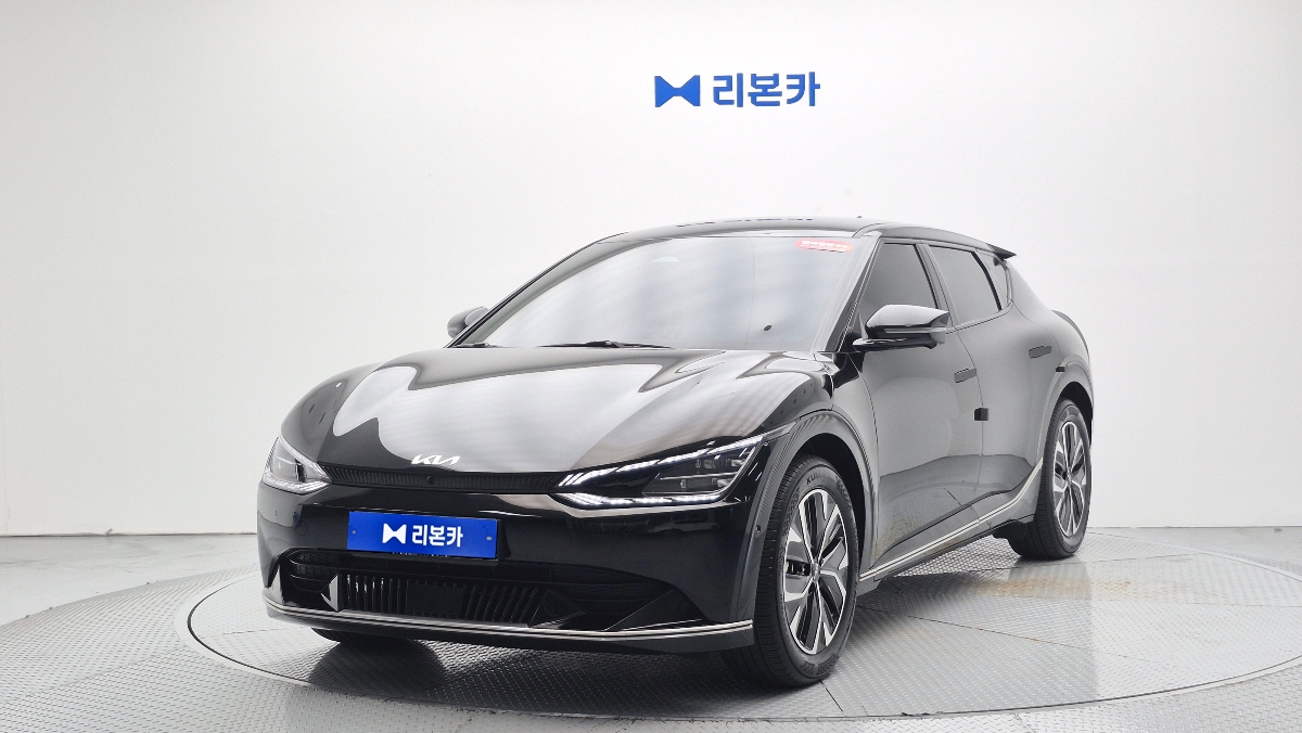 기아 EV6 롱 레인지 2WD 어스 전기 리본카 광주지점