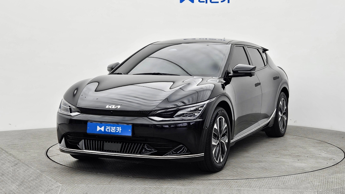 기아 EV6 롱 레인지 2WD 어스 전기 리본카 김포지점