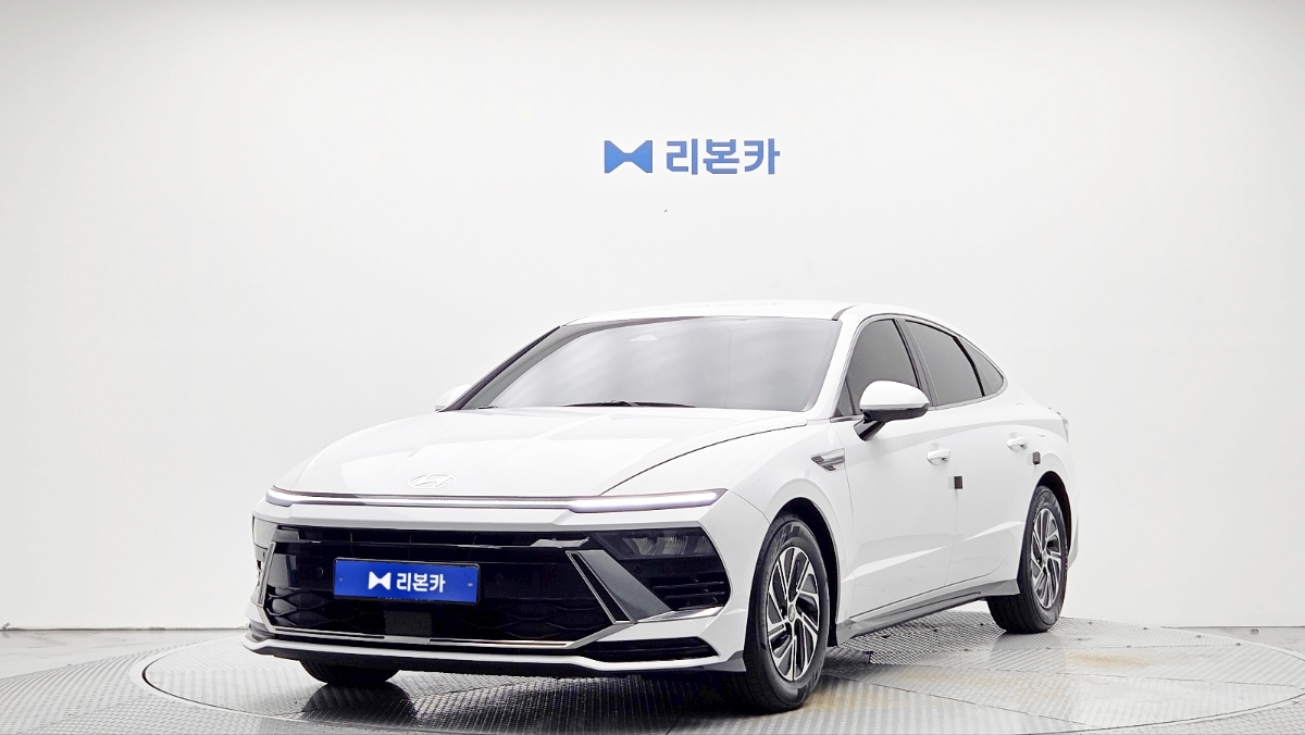 현대 쏘나타 디 엣지 하이브리드 2.0 HEV 프리미엄 가솔린+전기 리본카 광주지점