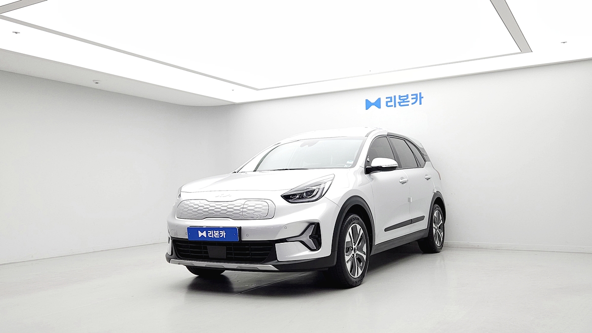 기아 니로 플러스 어스  전기 리본카 일산지점