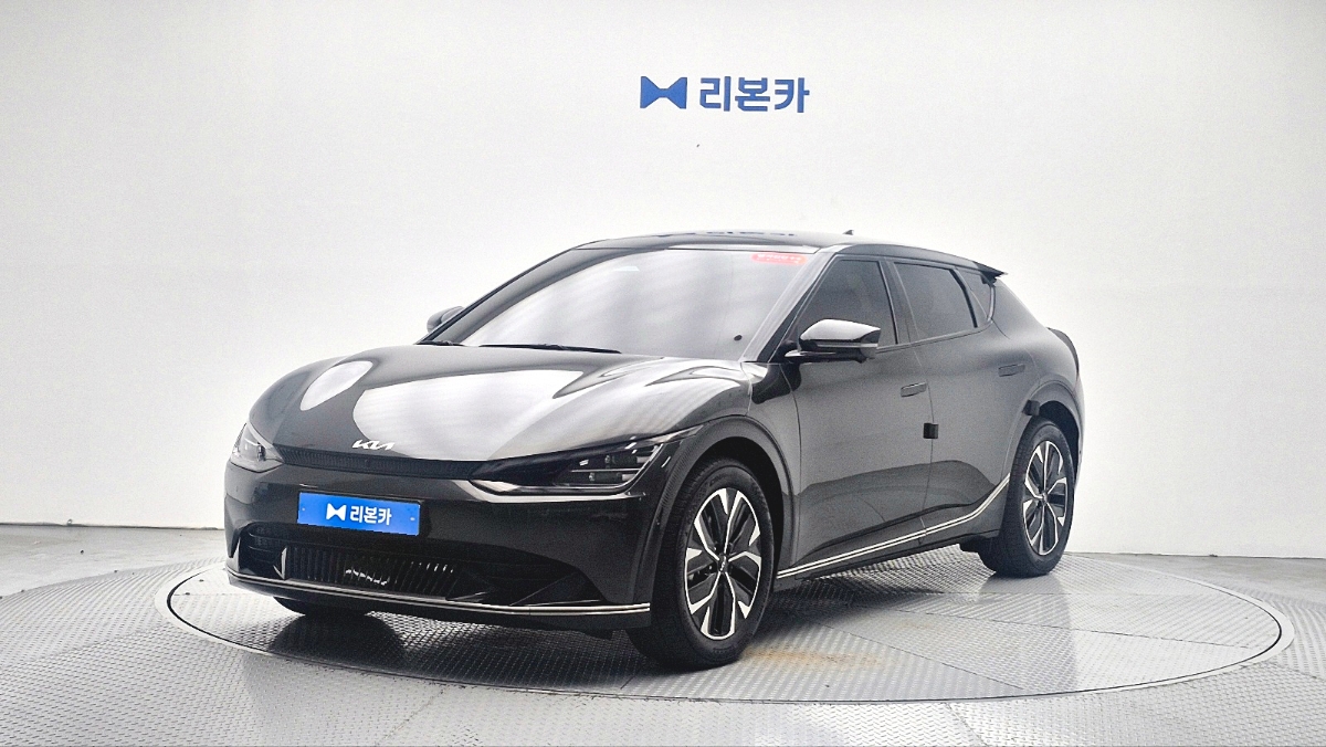 기아 EV6 롱 레인지 2WD 어스 전기 리본카 광주지점
