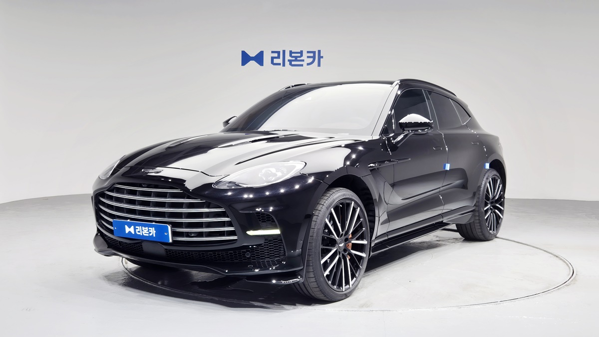 애스턴마틴 애스턴마틴 DBX 4.0 V8 707 가솔린 리본카 청라지점