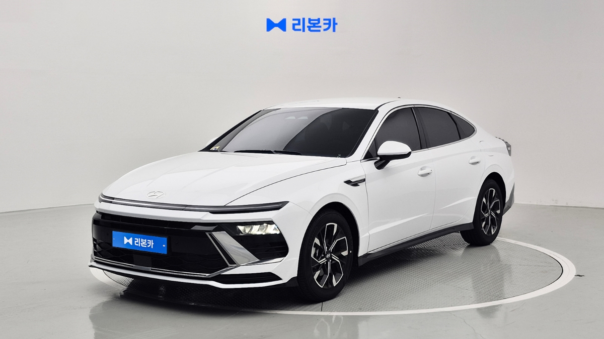 현대 쏘나타 디 엣지 가솔린 1.6 터보 에스 가솔린 리본카 부산지점