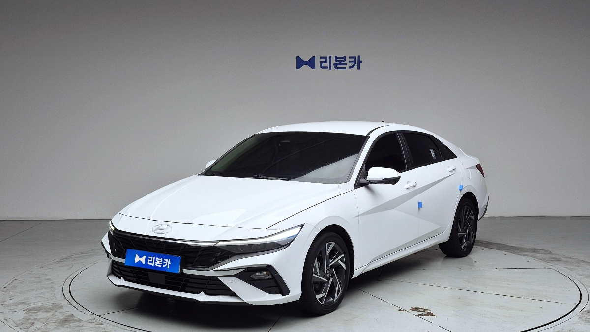 현대 더 뉴아반떼(CN7) 가솔린 1.6 모던 가솔린 리본카 천안지점