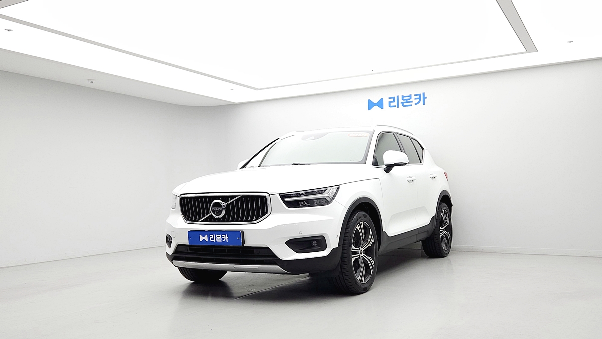 볼보 볼보 XC40 2.0 B4 AWD 인스크립션 가솔린 리본카 일산지점