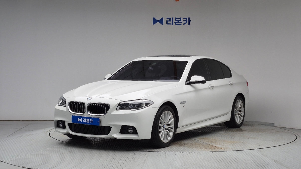 BMW BMW 5시리즈(6세대) 520d M 에어로다이나믹 디젤 리본카 동대구지점