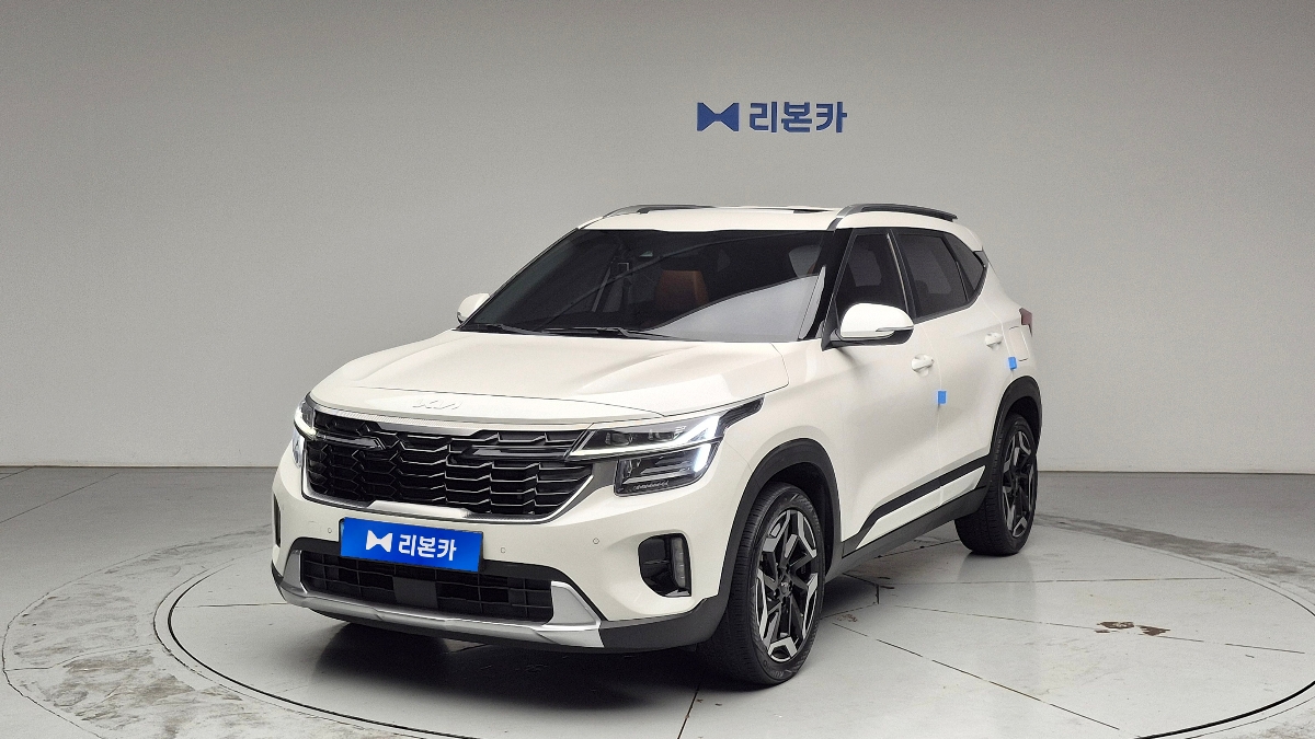 기아 더 뉴셀토스 1.6 가솔린 터보 2WD 시그니처 가솔린 리본카 천안지점