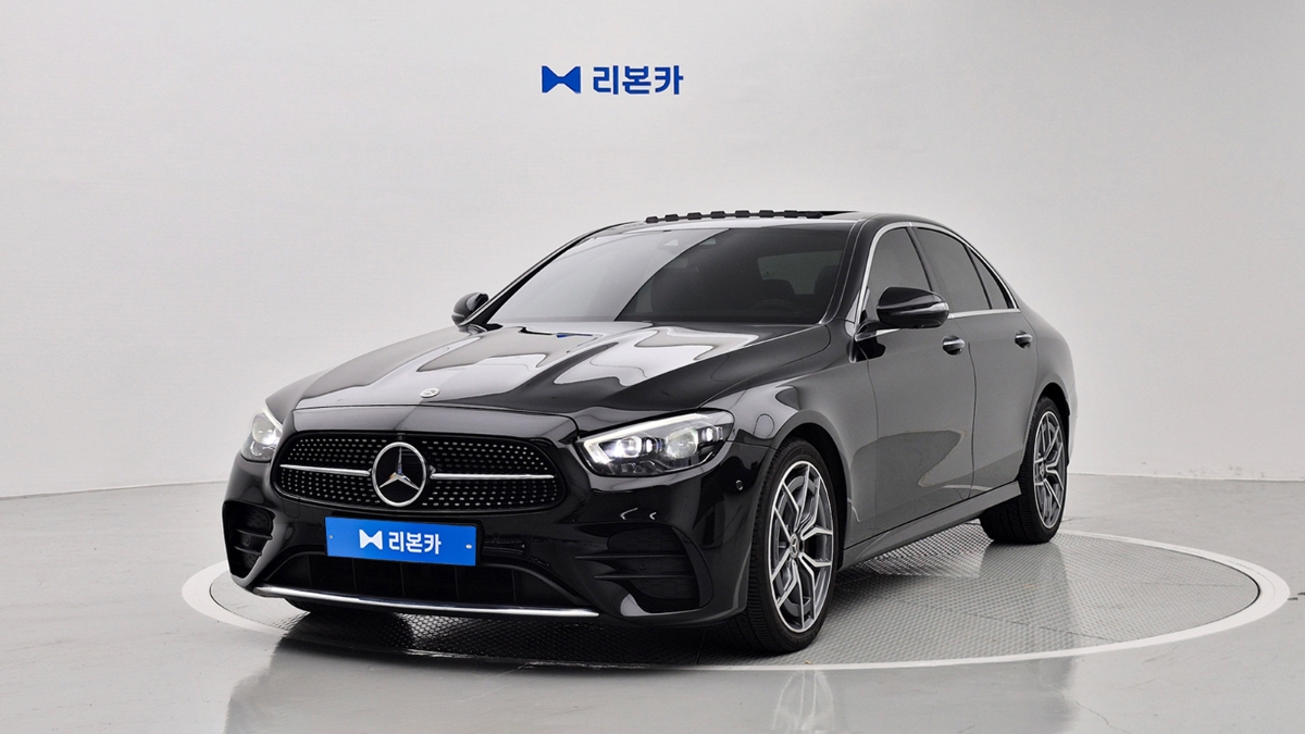 벤츠 벤츠 E클래스(5세대) E220d 4매틱 AMG 라인 디젤 리본카 부산지점