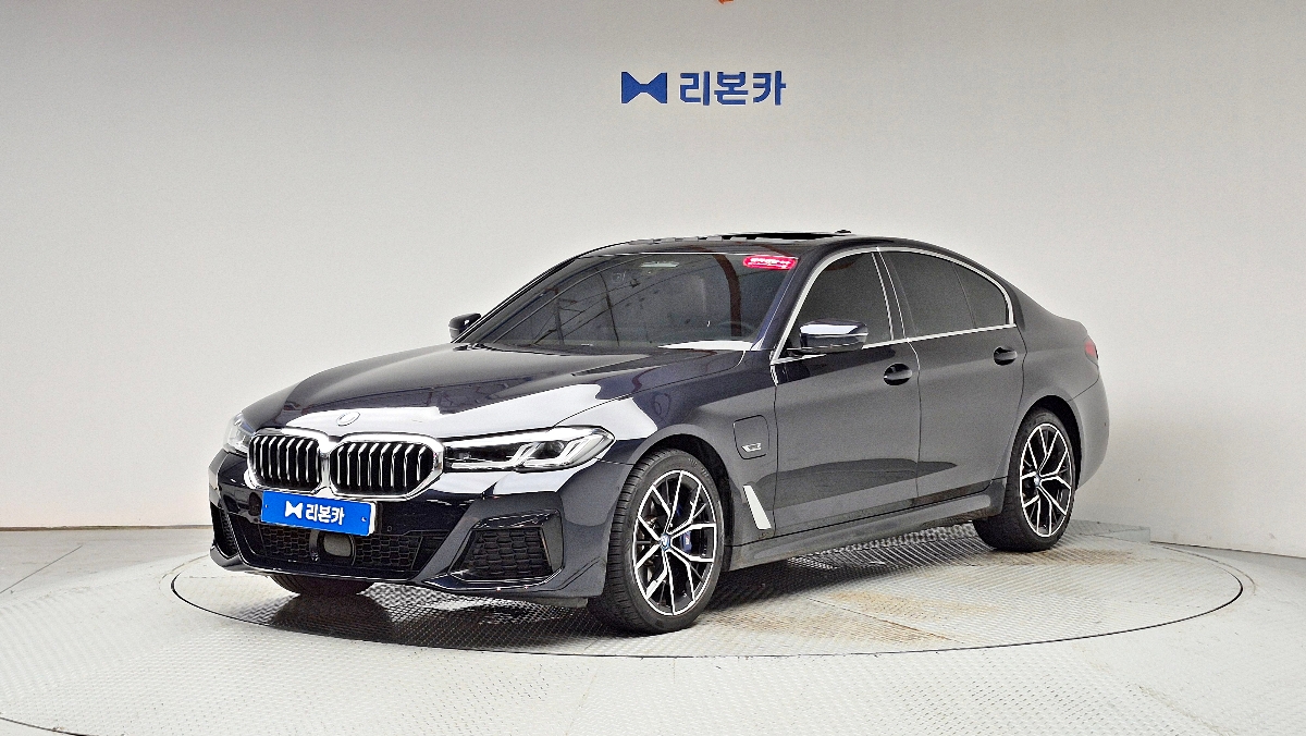 BMW BMW 5시리즈(7세대) 530e M 스포츠팩 가솔린+전기 리본카 동대구지점
