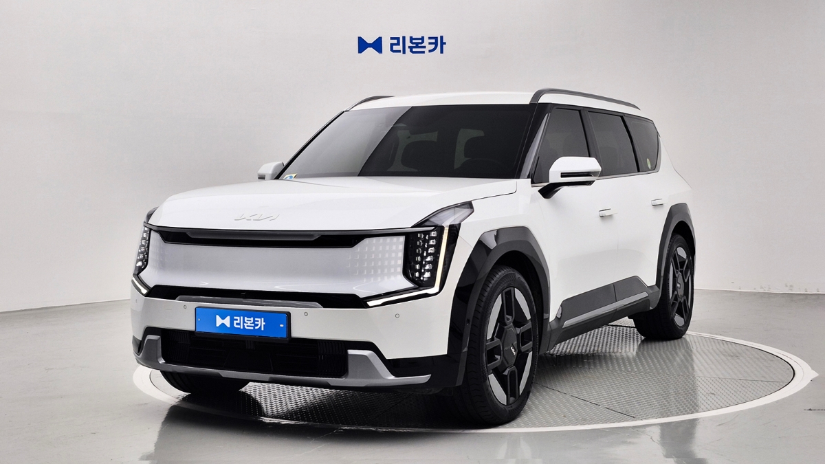 기아 EV9 롱레인지 4WD 어스 전기 리본카 부산지점
