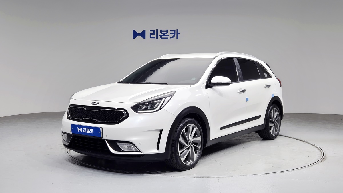 기아 니로 1.6 하이브리드 노블레스 가솔린+전기 리본카 청라지점