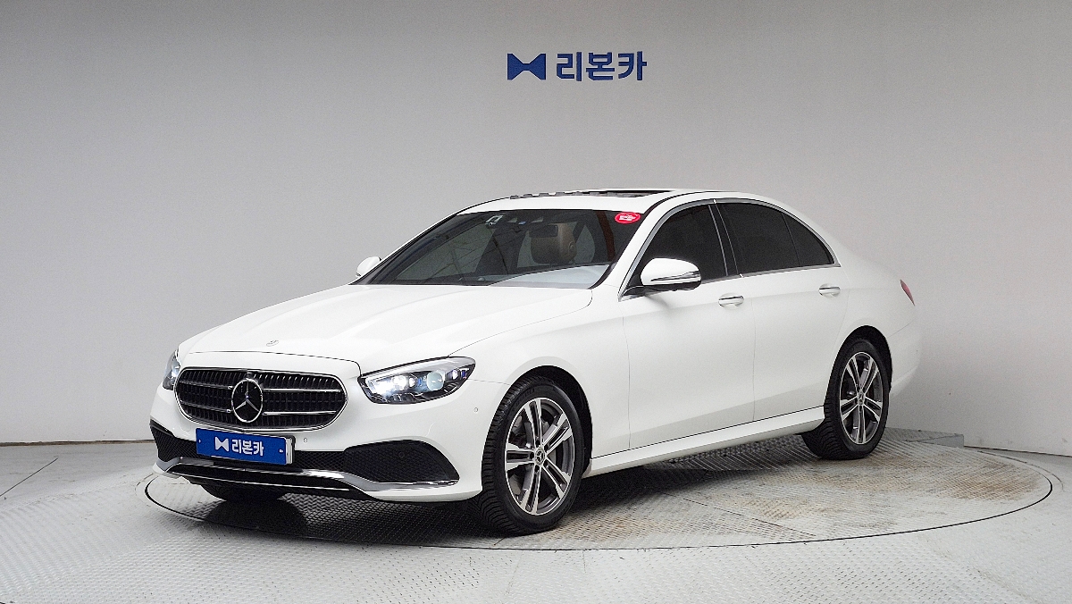 벤츠 벤츠 E클래스(5세대) E350 4매틱 아방가르드 가솔린+전기 리본카 동대구지점